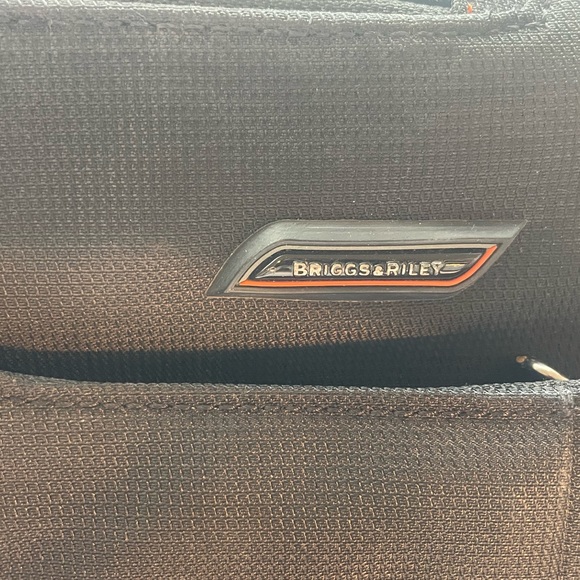 Briggs and Riley laptop bag - Picture 7 of 7